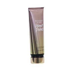 Лосион за тяло, парфюмен  Victoria`s Secret Velvet Petals,  236 мл